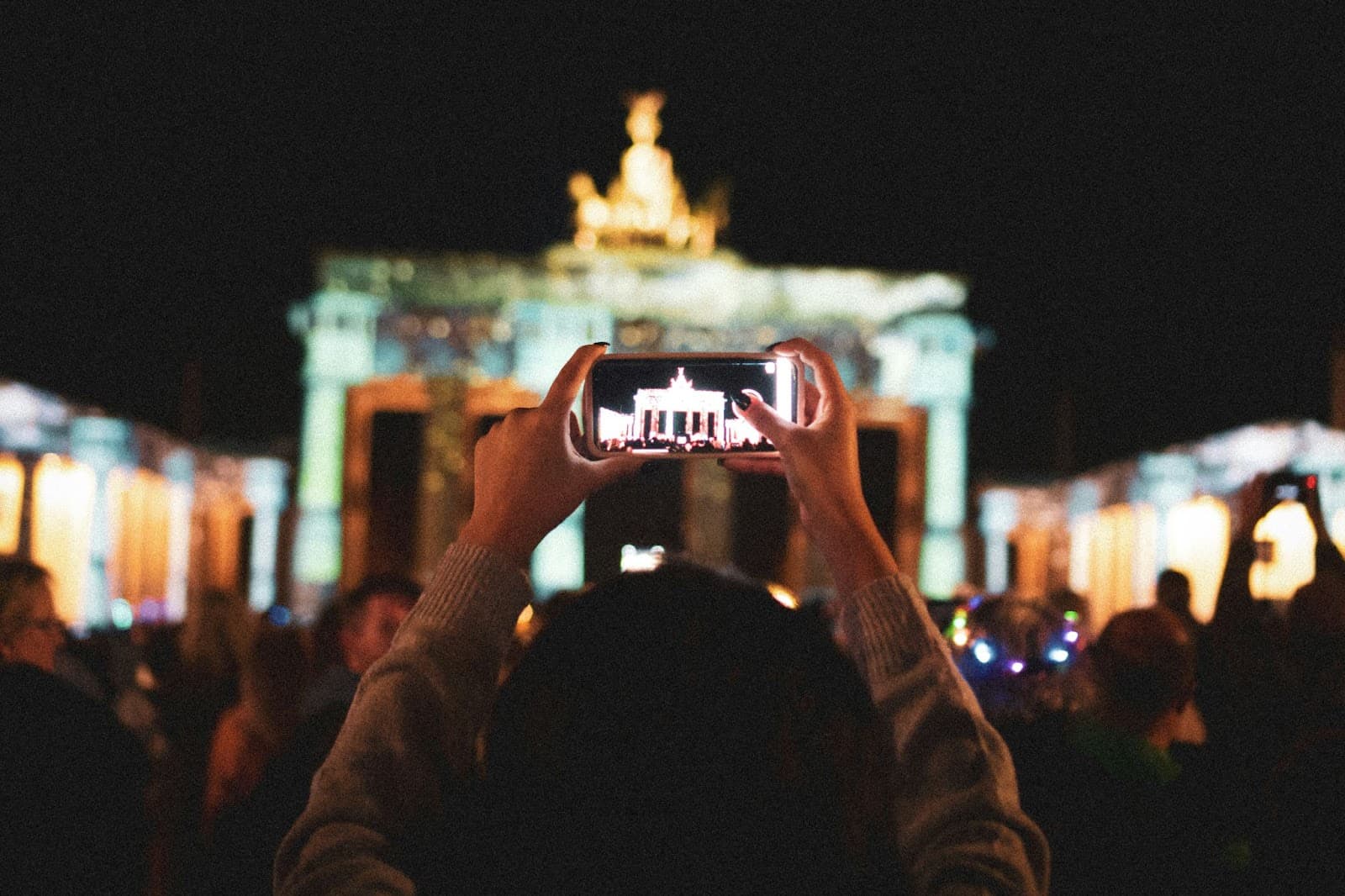 Neue Besucherverwaltung am Brandenburger Tor: Geschichte trifft Technologie